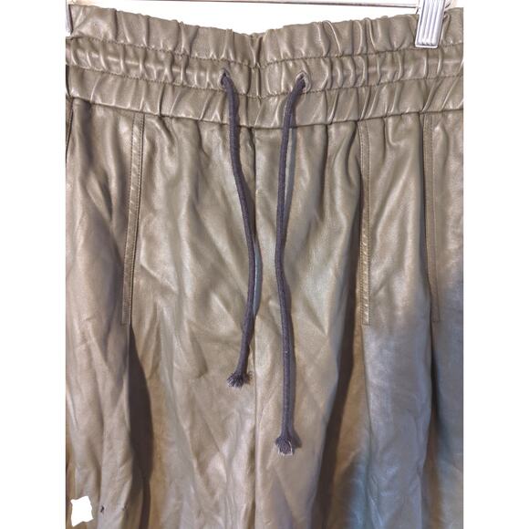 RTR 3.1 Phillip Lim Faux Leather Bermuda Mid Length Culottes pull on solid Sz 8 - Picture 6 of 10